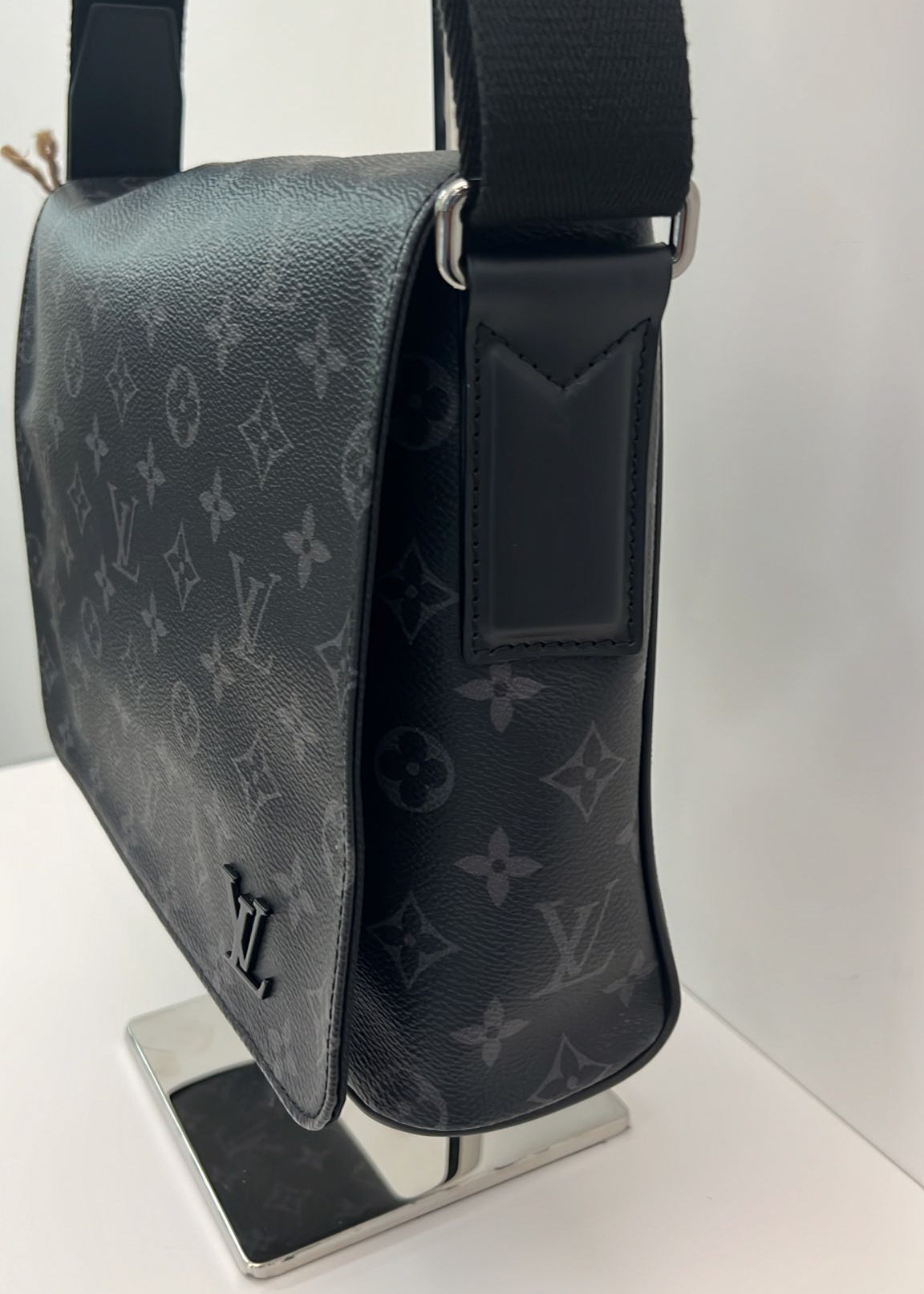 Louis Vuitton District