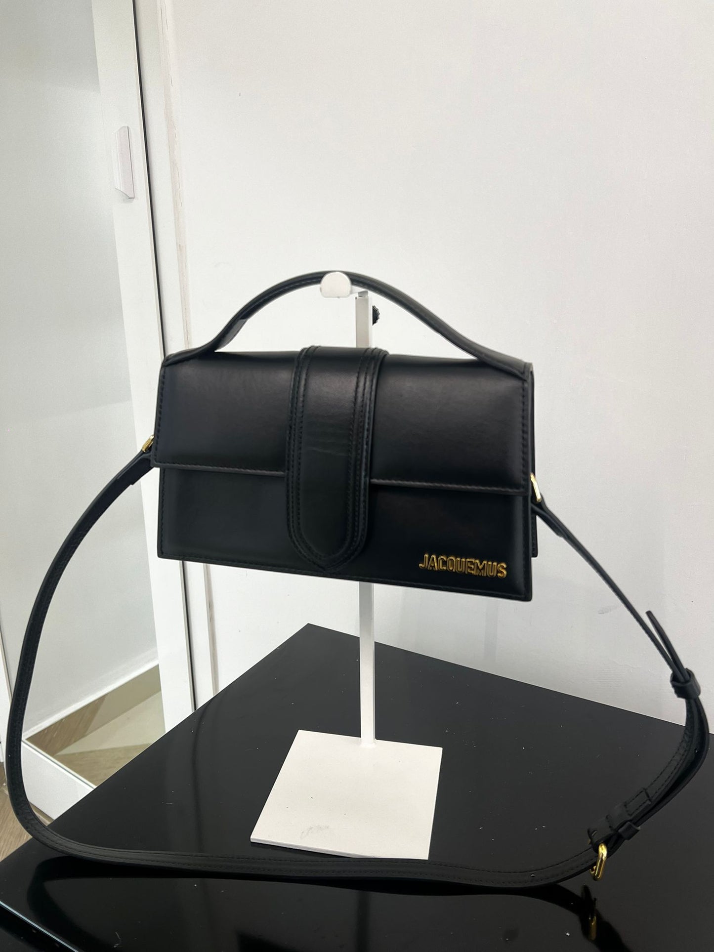 BORSETTA JACQUEMUS