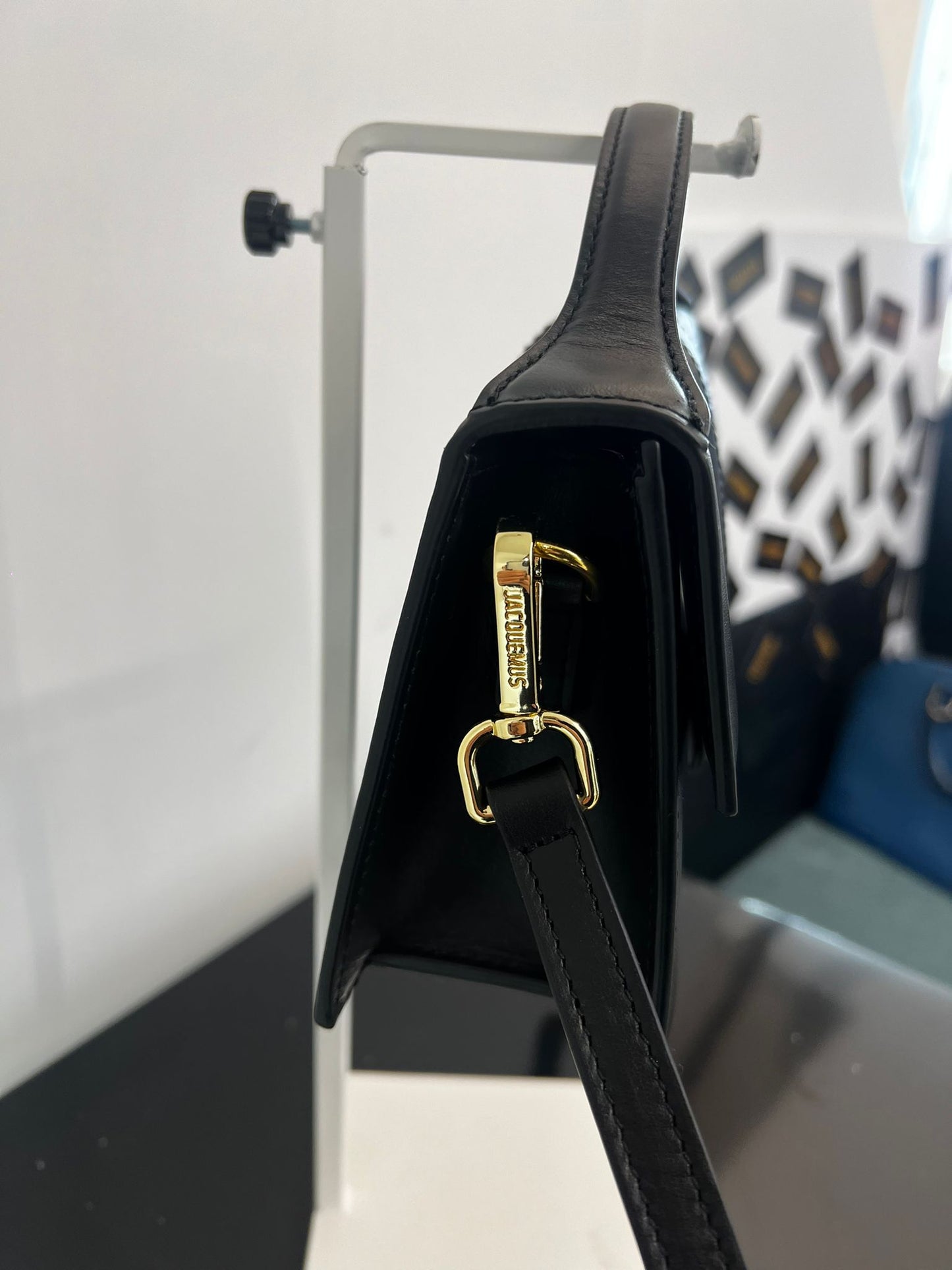BORSETTA JACQUEMUS